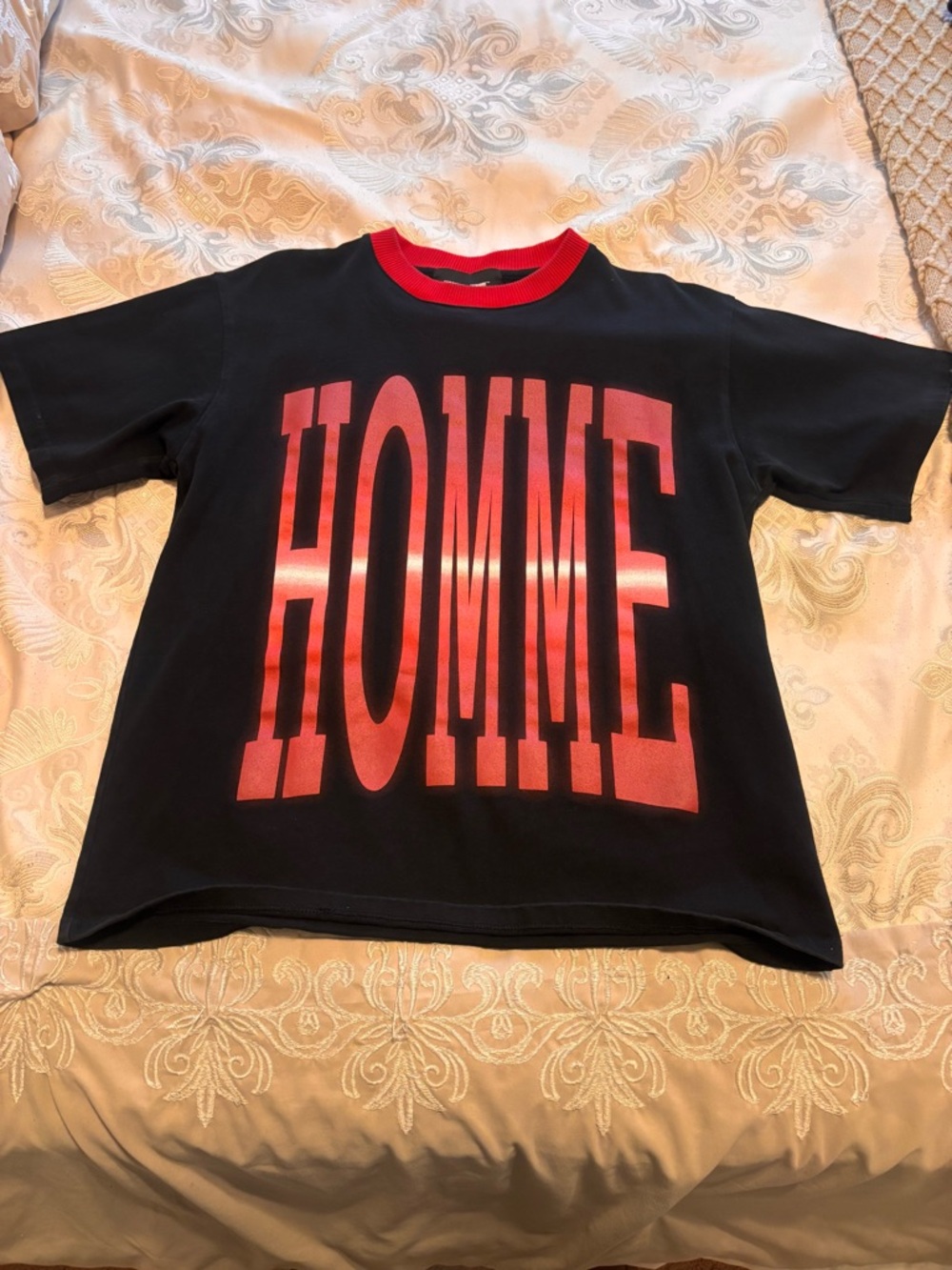 Men’s Homme + Femme Short Sleeve Tee Sz M - Black/Red